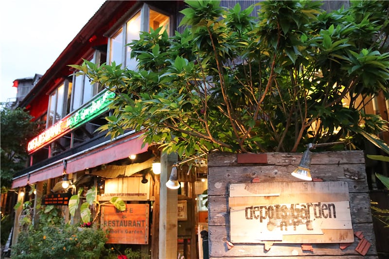 日本旅遊-美國村 沖繩中部最好逛好買的超大型 商店丨餐廳丨藥妝丨免稅店 - 第18張圖 IMG_3345