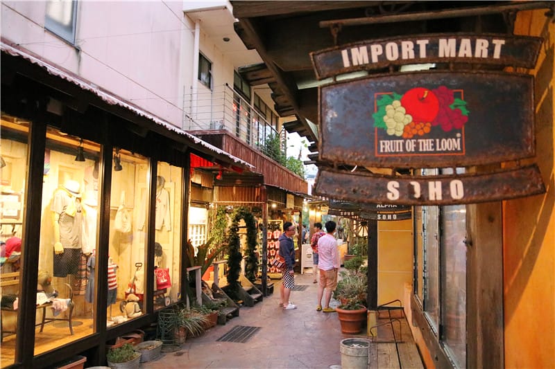 日本旅遊-美國村 沖繩中部最好逛好買的超大型 商店丨餐廳丨藥妝丨免稅店 - 第14張圖 IMG_3340