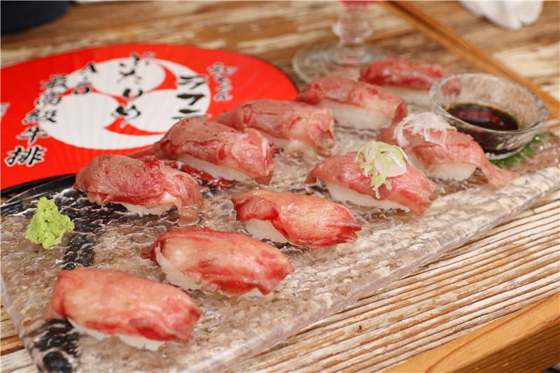 日本美食-肉屋ししゃ 沖繩丨那霸 平和通商店街裡的高檔石垣和牛握壽司 - 第23張圖 IMG_3915