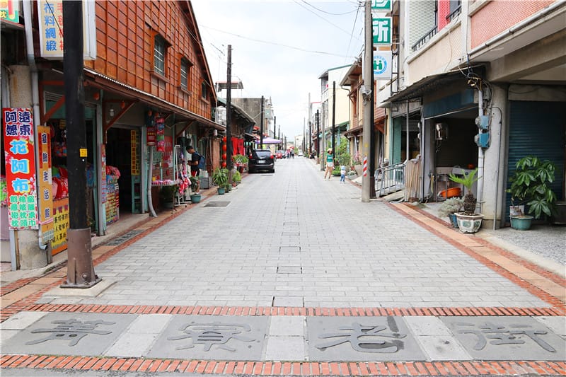 台南旅遊-菁寮老街 無米樂社區丨破壁宅.老建築 還有充滿鄉味的彩繪壁畫 - 第5張圖 IMG_5541