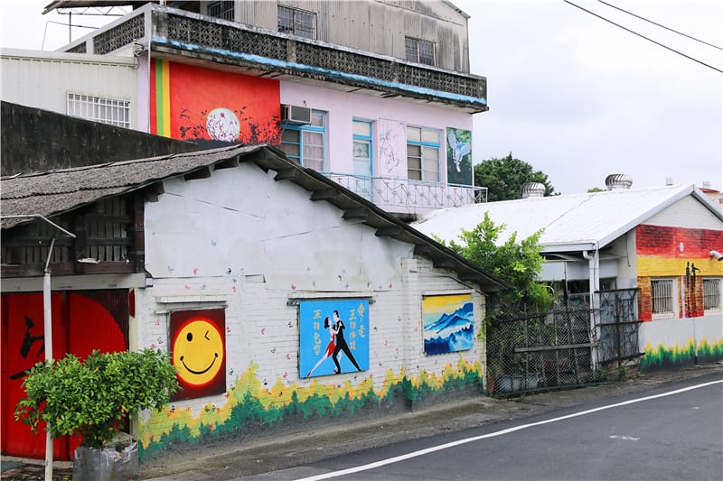 台南旅遊-菁寮老街 無米樂社區丨破壁宅.老建築 還有充滿鄉味的彩繪壁畫 - 第27張圖 IMG_5571