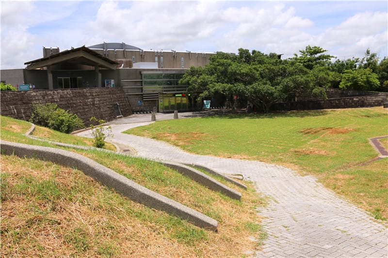 屏東旅遊-龍鑾潭自然中心 南台灣的賞島天堂 免費望遠鏡讓你暢玩到底!! - 第5張圖 IMG_7816
