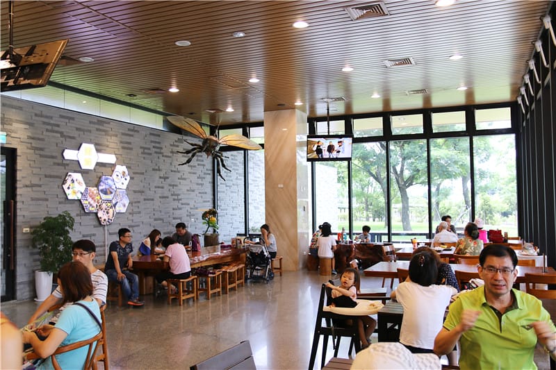 高雄旅遊-華一休閒農場 嘉南羊乳高雄區示範牧場 小牧場丨大趣味 - 第7張圖 IMG_8679