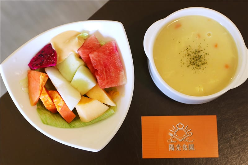 台南美食-陽光食園 鮮魚丨簡餐丨火鍋丨義大利麵 料好實在的中西式料理餐廳 - 第16張圖 IMG_0083