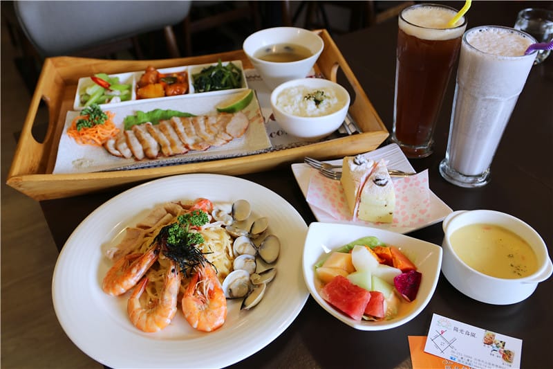 台南美食-陽光食園 鮮魚丨簡餐丨火鍋丨義大利麵 料好實在的中西式料理餐廳 - 第37張圖 IMG_0121
