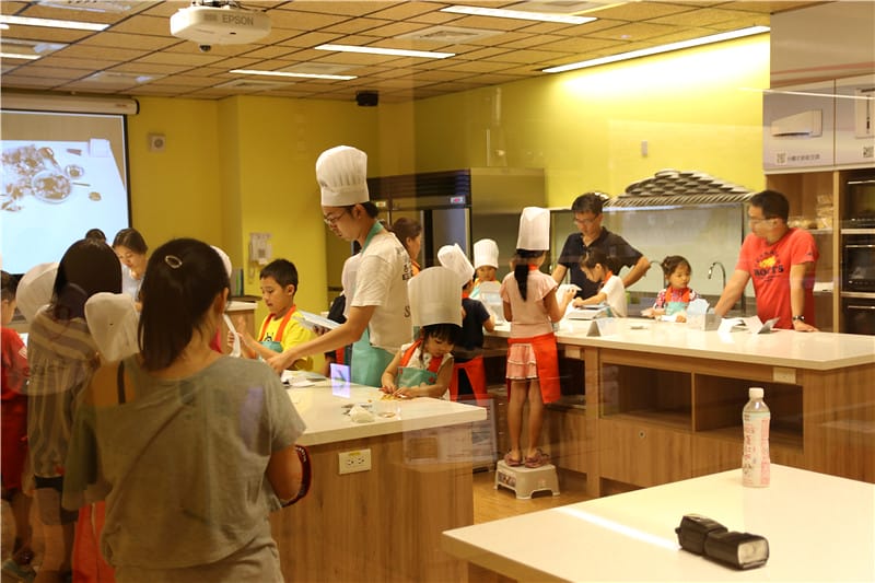 台南旅遊-奇美食品幸福工廠 奇美包子/奇美鳳梨酥 台南人口中記憶的老味道 - 第14張圖 IMG_0584