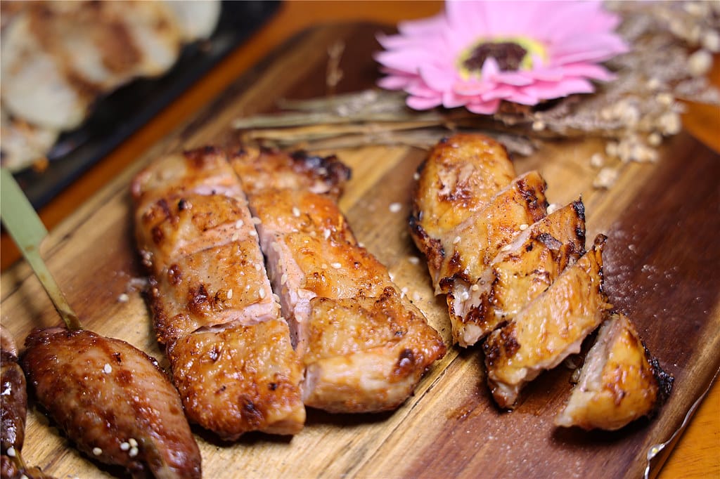 雲林美食-酒窩焼き鳥 招牌起司烤飯糰丨宵夜場不敗的人氣選擇~ 090A0998