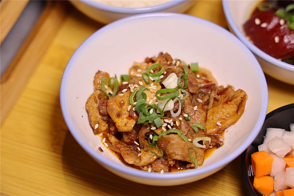 台南美食-小卒砂鍋雞米飯 新開幕!? 這鍋飯有點強~ 一人一 090A3407