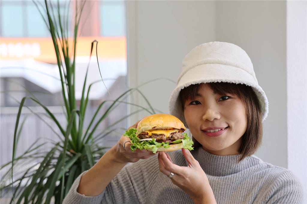 高雄美食-及時樂漢堡 新開幕!? 網美質感手作漢堡店~ 半筋 090A3536