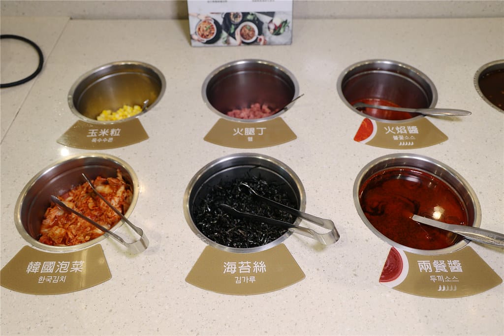 台南美食-兩餐韓國年糕火鍋吃到飽(台南店) 正宗韓國年糕.魚 090A4026