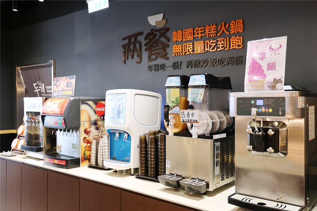台南美食-兩餐韓國年糕火鍋吃到飽(台南店) 正宗韓國年糕.魚 090A4037