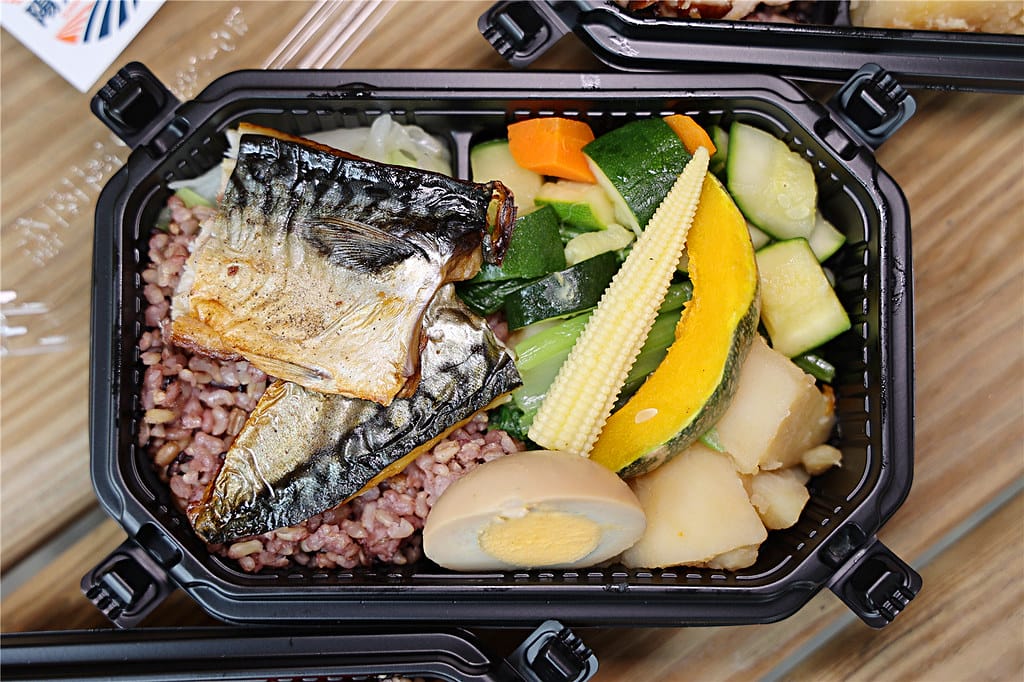 高雄美食-陽光吉食 外觀不起眼的它 竟是網路預訂高人氣的低卡 090A4468