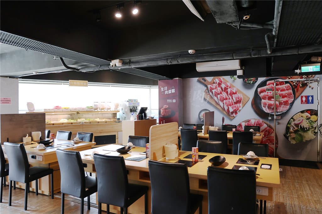 090A4779