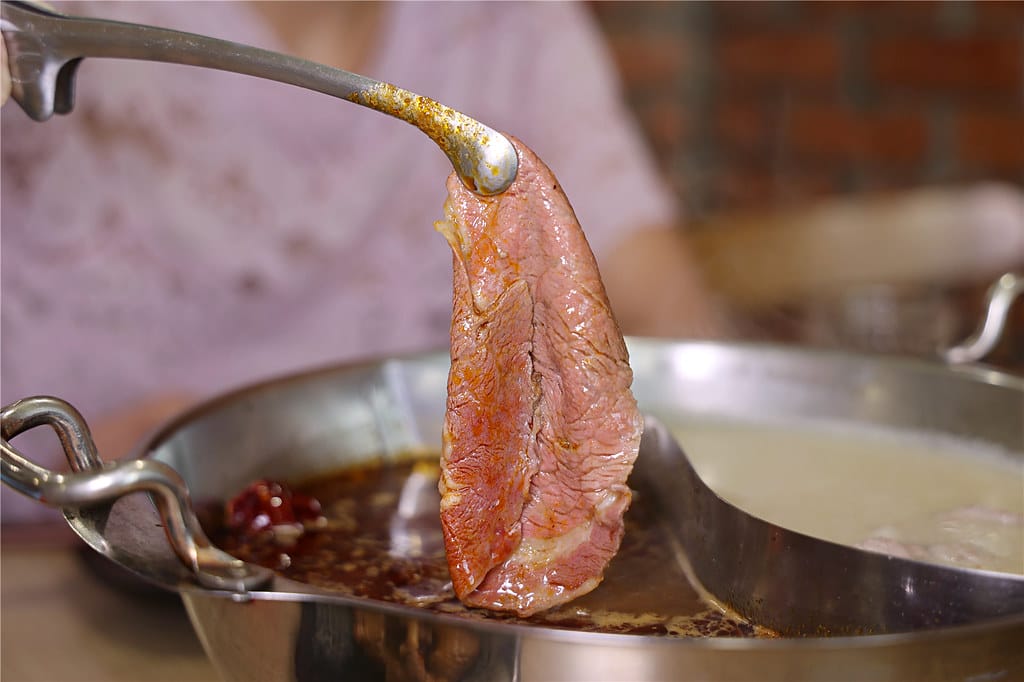 高雄美食-一鍋幸福鍋物 大升級!? 日本A5和牛丨西班牙伊比 090A8234