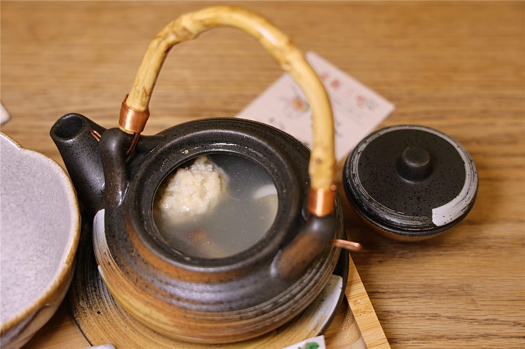 台南三井美食-被舒芙蕾耽誤的釡飯餐廳丨招牌雙色起司瀑布漢堡及 090A8461