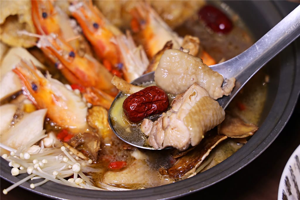 台南美食-泰蝦了活體泰國蝦料理 選用專養高質感活體泰國蝦~ 