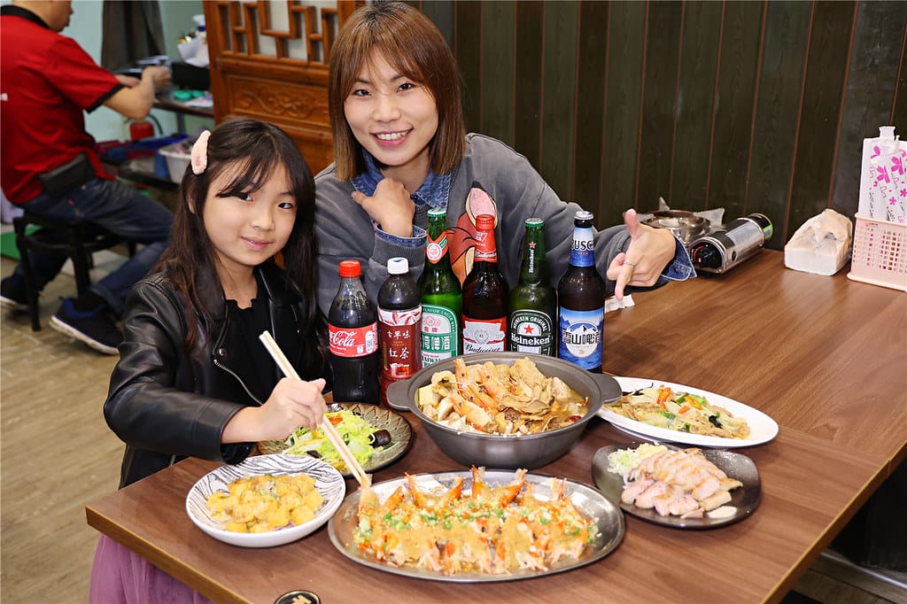 台南美食-泰蝦了活體泰國蝦料理 選用專養高質感活體泰國蝦~ 