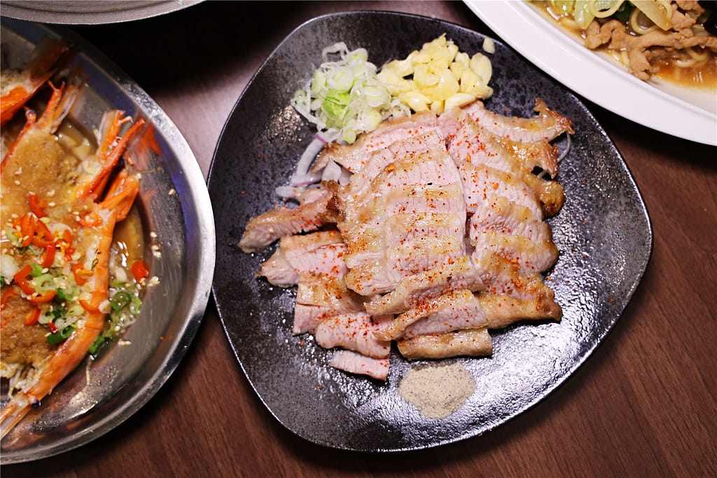 台南美食-泰蝦了活體泰國蝦料理 選用專養高質感活體泰國蝦~ 