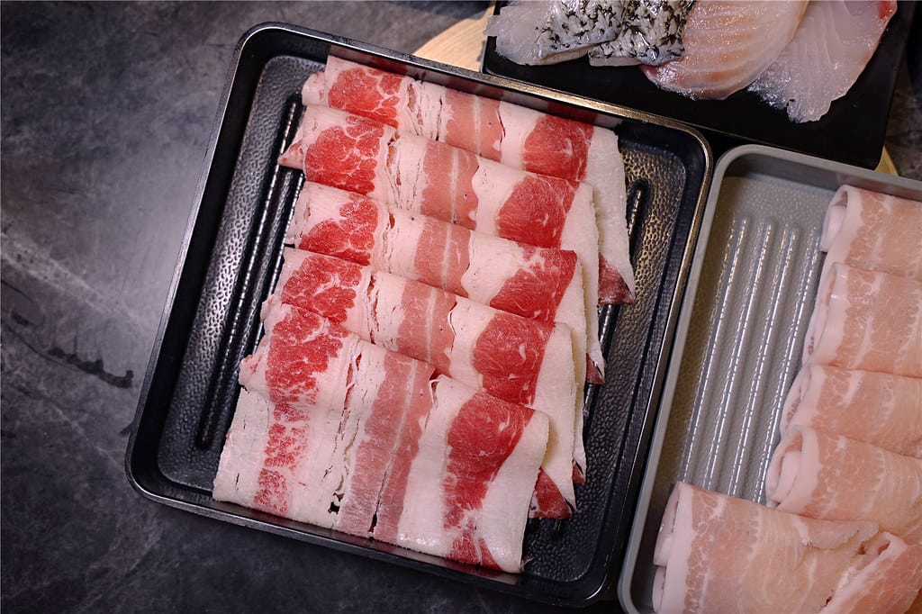 屏東美食-新千葉火鍋(屏東店) 不只是火鍋吃到飽? 猶如高檔