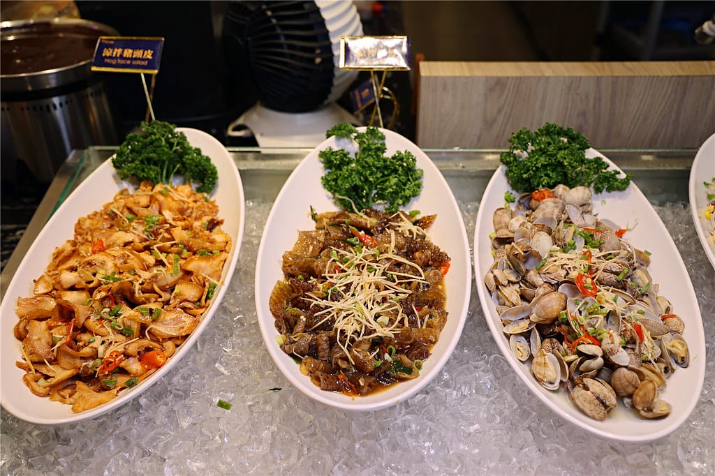 屏東美食-新千葉火鍋(屏東店) 不只是火鍋吃到飽? 猶如高檔