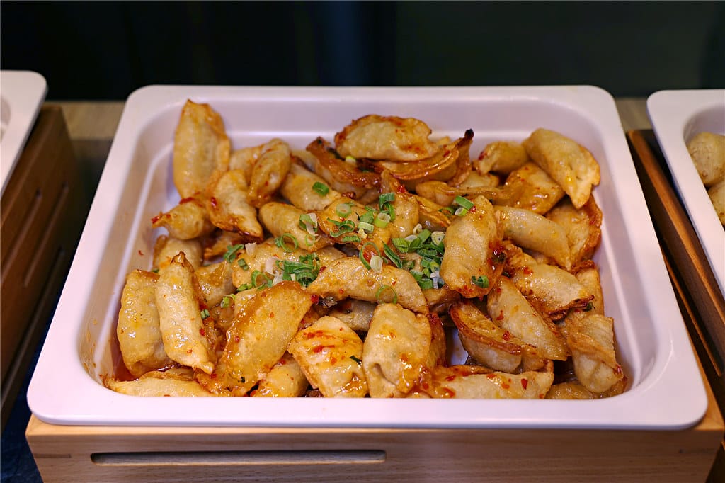 屏東美食-新千葉火鍋(屏東店) 不只是火鍋吃到飽? 猶如高檔