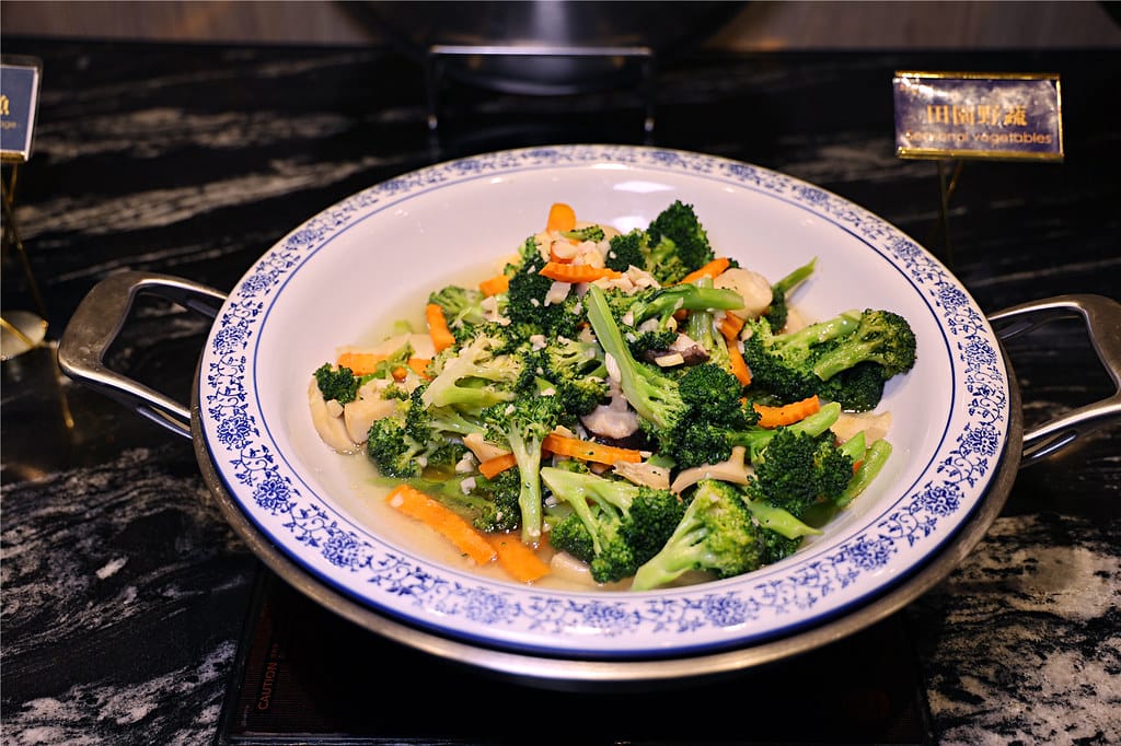 屏東美食-新千葉火鍋(屏東店) 不只是火鍋吃到飽? 猶如高檔