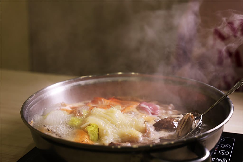 台南美食-芳鍋魚翅鍋物 新開幕!! 以實在價格享受極品魚翅~