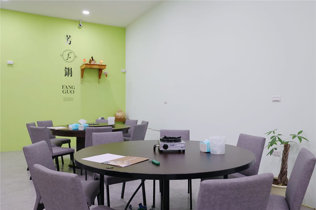 台南美食-芳鍋魚翅鍋物 新開幕!! 以實在價格享受極品魚翅~