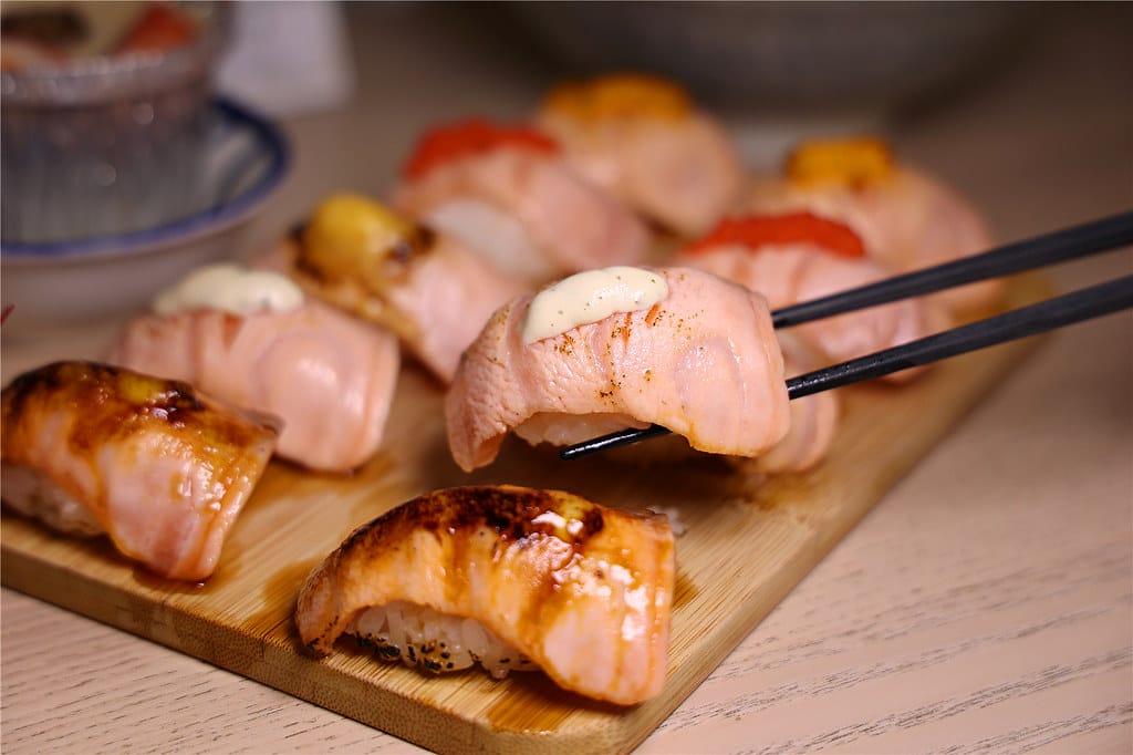 高雄美食-Soka壽司 隱身三多商圈興中夜市巷弄內的職人炙燒 高雄美食-Soka壽司 隱身三多商圈興中夜市巷弄內的職人炙燒