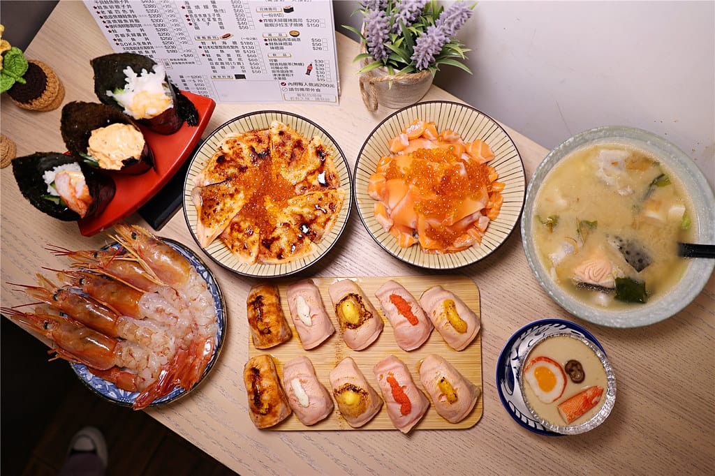 高雄美食-Soka壽司 隱身三多商圈興中夜市巷弄內的職人炙燒 高雄美食-Soka壽司 隱身三多商圈興中夜市巷弄內的職人炙燒