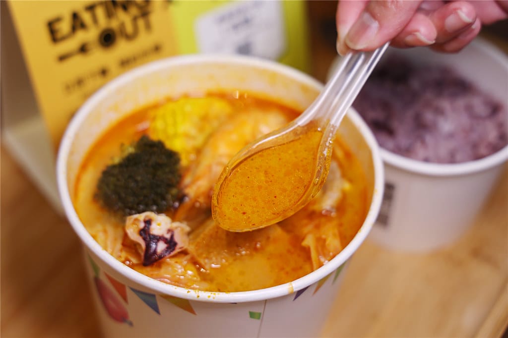 台南小吃-食樂拾參 餐盒鍋物專賣(1013成大店) 平價式鍋