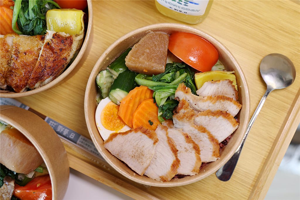 台南美食-野餐日(台南怡東店) 新開幕!! 來自嘉義最多元化