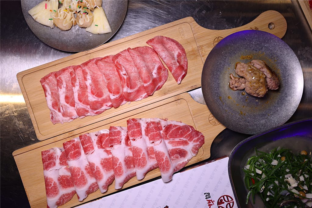 高雄美食-開麻開辣 鴛鴦火鍋.乾鍋.快炒吃到飽 新開幕~ 多 高雄美食-開麻開辣 鴛鴦火鍋.乾鍋.快炒吃到飽 新開幕~ 多