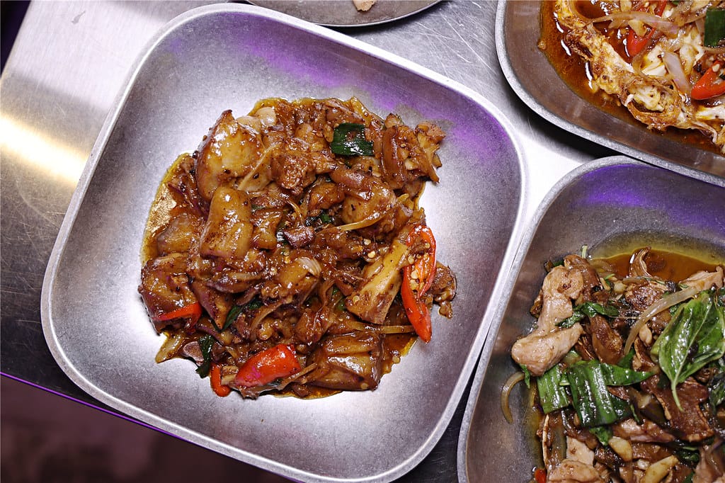 高雄美食-開麻開辣 鴛鴦火鍋.乾鍋.快炒吃到飽 新開幕~ 多 高雄美食-開麻開辣 鴛鴦火鍋.乾鍋.快炒吃到飽 新開幕~ 多