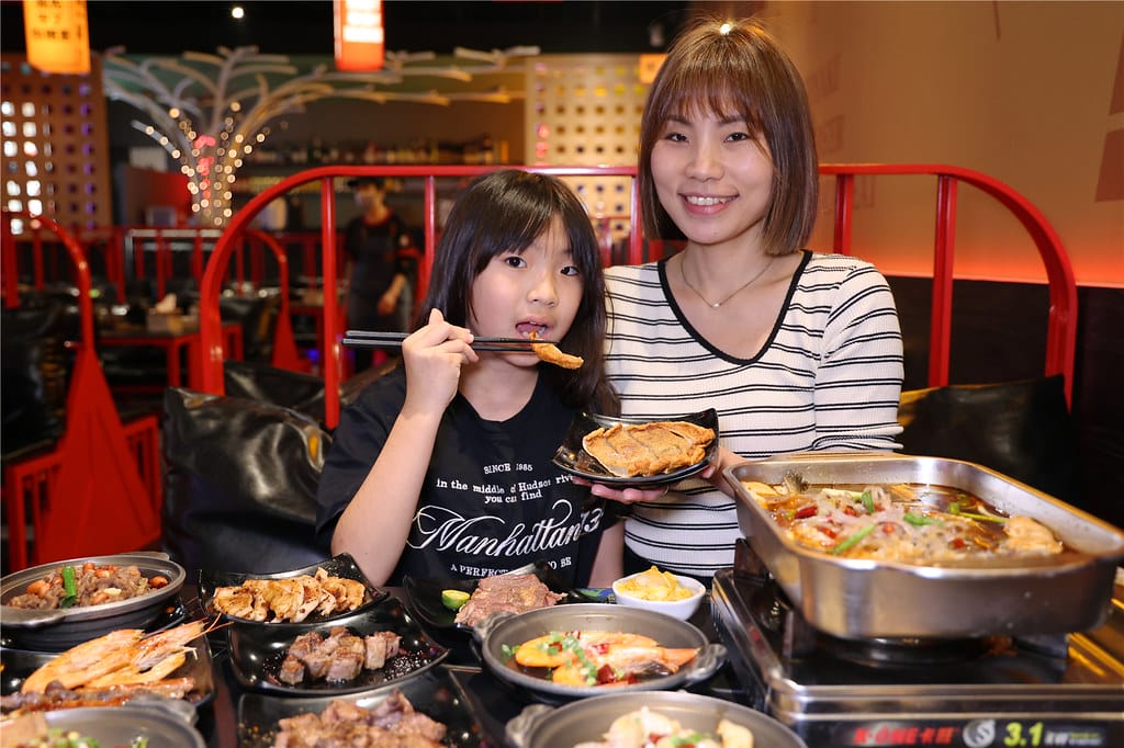 高雄美食-開串 乾鍋串燒吃到飽 串燒.烤物.乾鍋隨你吃~ 猶 高雄美食-開串 乾鍋串燒吃到飽 串燒.烤物.乾鍋隨你吃~ 猶