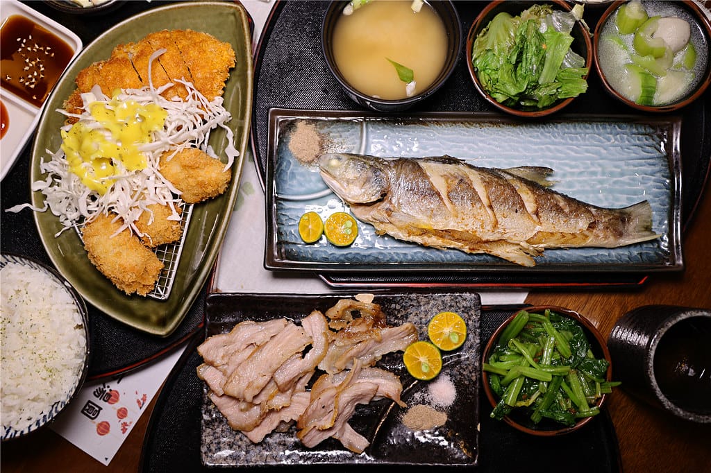 台南美食-櫻之庭 沒訂位吃不到!? 老宅裡的日式簡餐定食 必 台南美食-櫻之庭 沒訂位吃不到!? 老宅裡的日式簡餐定食 必