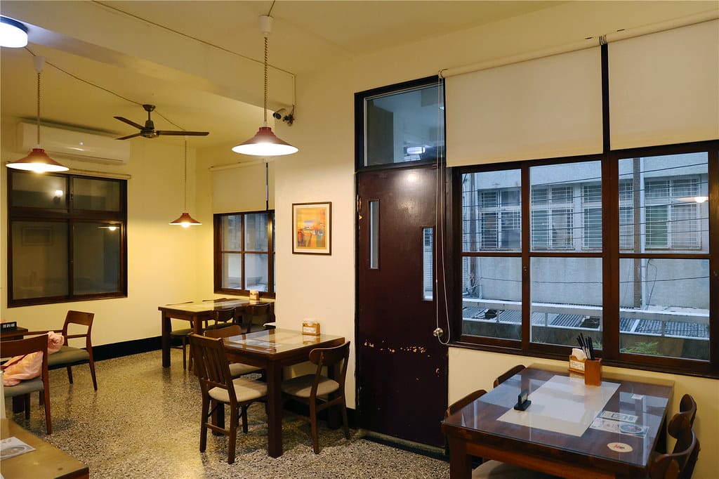 台南美食-櫻之庭 沒訂位吃不到!? 老宅裡的日式簡餐定食 必 台南美食-櫻之庭 沒訂位吃不到!? 老宅裡的日式簡餐定食 必