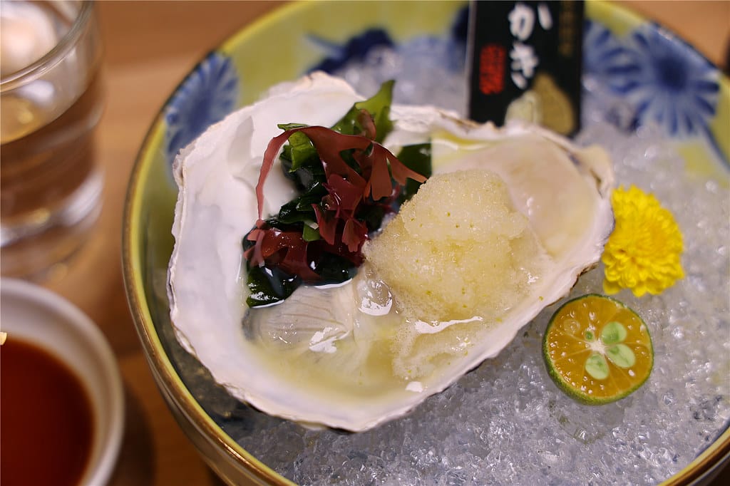 高雄美食-典食盛津 職人級丼飯.生魚片.炙燒壽司~ 每口都能