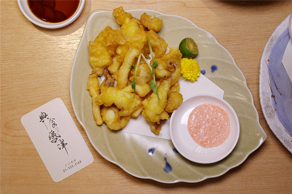 高雄美食-典食盛津 職人級丼飯.生魚片.炙燒壽司~ 每口都能