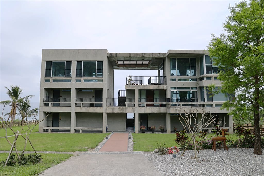 花蓮住宿-Noosa海岸行館 一間距離海岸線僅需60秒的海景