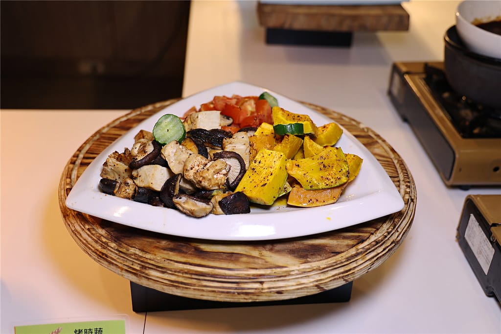 台東美食-日暉國際渡假村 向日葵西餐廳 邂逅一場大自然的原生