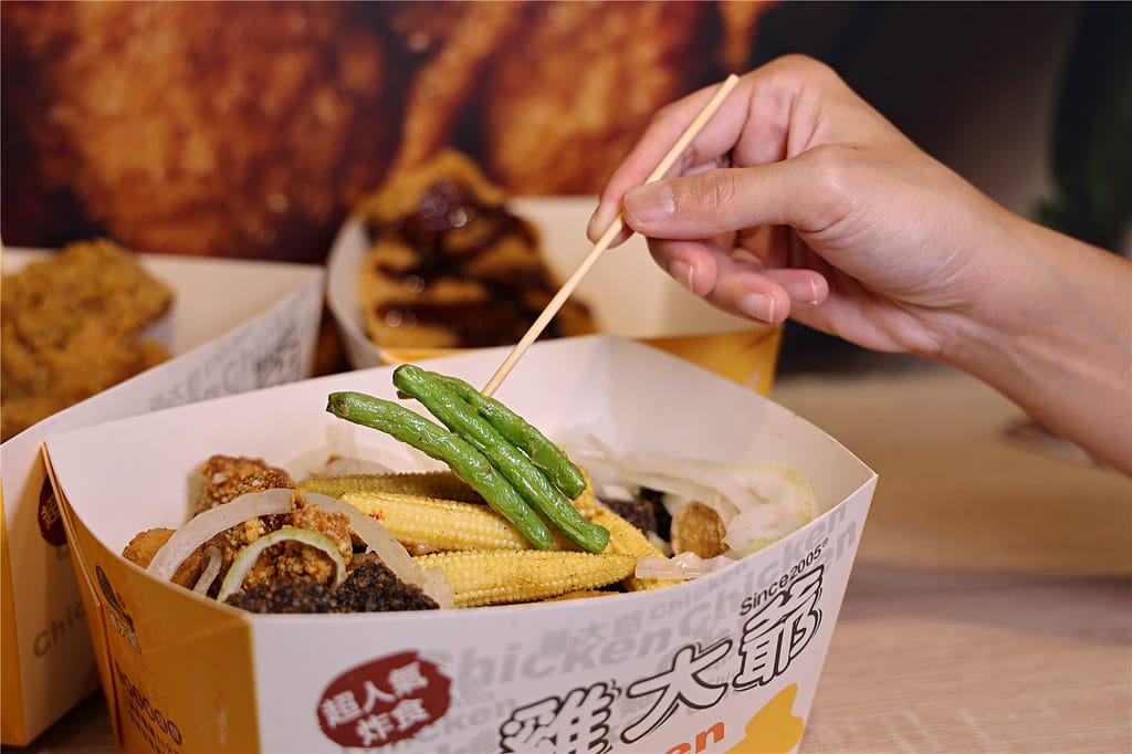 台南小吃-雞大爺(新市華興店) 超人氣大雞排丨美式咔啦炸雞丨