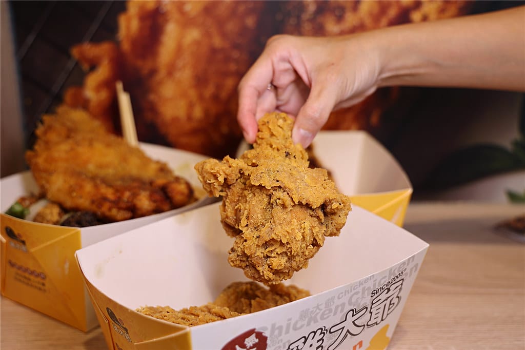 台南小吃-雞大爺(新市華興店) 超人氣大雞排丨美式咔啦炸雞丨
