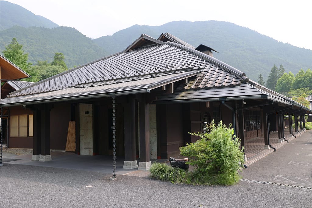 由布院住宿-由布院 梅園 日式和宅溫泉旅館丨極緻和牛懷石料理