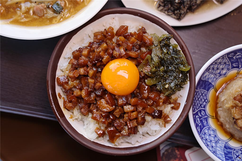 台南小吃-七股鮮鴨肉羹(佳里店) 百元美食推薦!! 一碗香氣