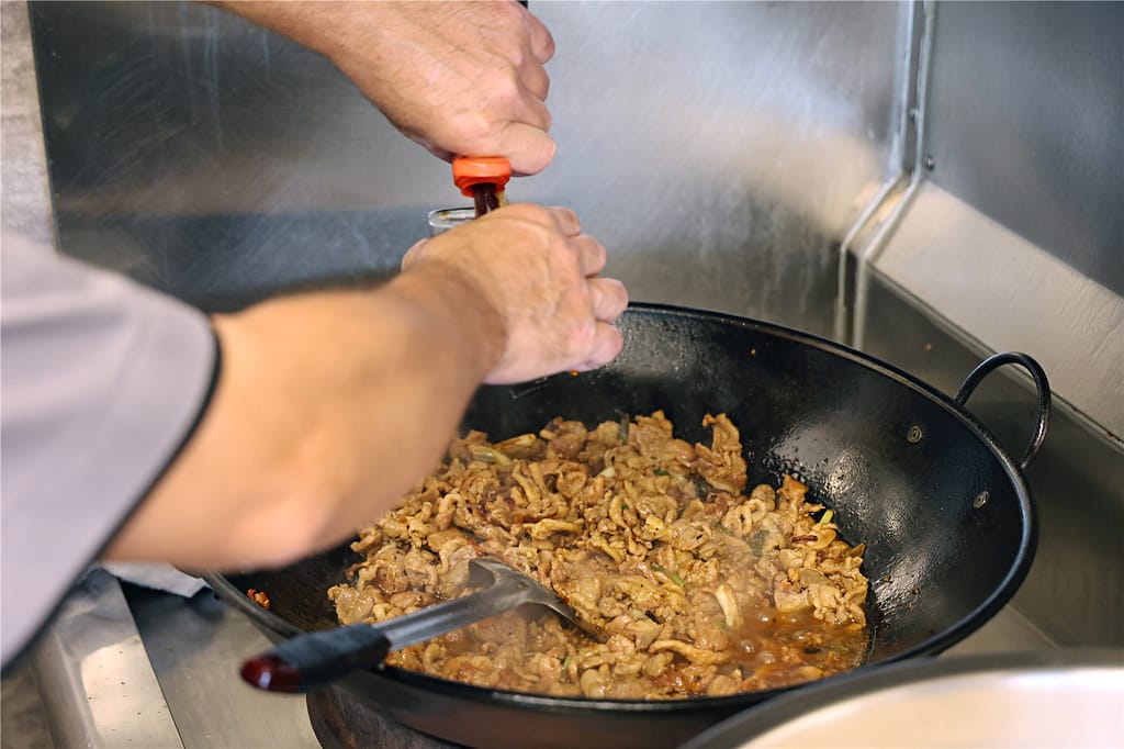 台南小吃-七股鮮鴨肉羹(佳里店) 百元美食推薦!! 一碗香氣