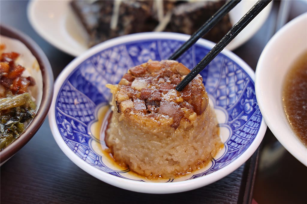 台南小吃-七股鮮鴨肉羹(佳里店) 百元美食推薦!! 一碗香氣