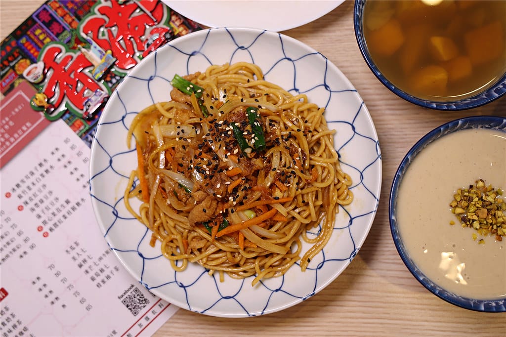 台南美食-老吳冰室 你知道茶餐廳與冰室的差異嗎!? 這裡有最 台南美食-老吳冰室 你知道茶餐廳與冰室的差異嗎!? 這裡有最
