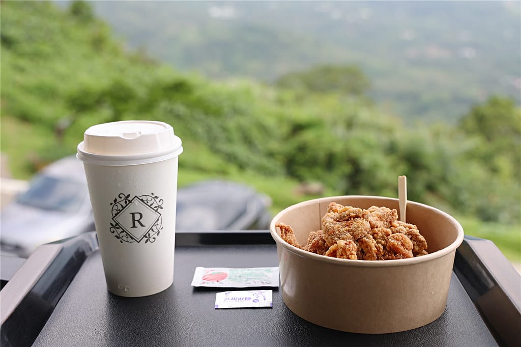 台南美食-雨露森林景觀咖啡 隱身於山林之中的網美咖啡廳 台南美食-雨露森林景觀咖啡 隱身於山林之中的網美咖啡廳