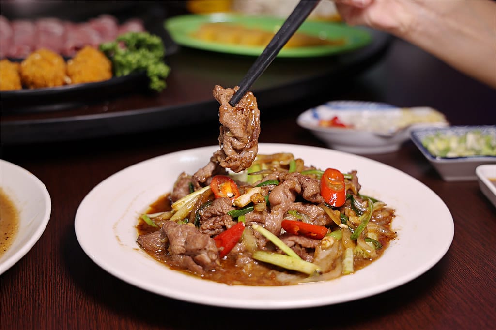 雲林美食-老潮興 汕頭火鍋.串燒.熱炒 包場竟能變身駐唱歌手 雲林美食-老潮興 汕頭火鍋.串燒.熱炒 包場竟能變身駐唱歌手